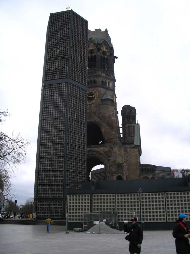 chiesa bombardata Berlino
