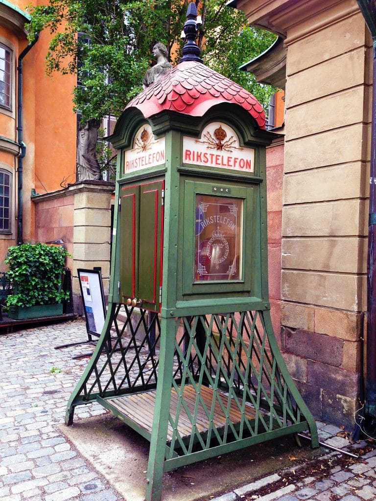 Phone-booth-Stockholm-Sweden_-©slack12