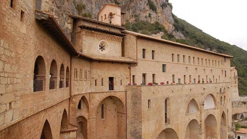 monastero san benedetto subiaco